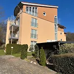 Апартаменты Traum-ferienwohnung No 1 In Der Residenz Am Kurpark - Familie Gorisen *