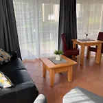 Traum-ferienwohnung No 1 In Der Residenz Am Kurpark - Familie Gorisen Grömitz