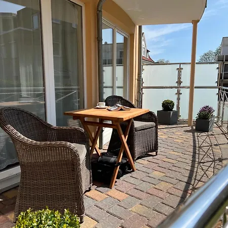 Апартаменты Traum-ferienwohnung No 1 In Der Residenz Am Kurpark - Familie Gorisen Грёмиц